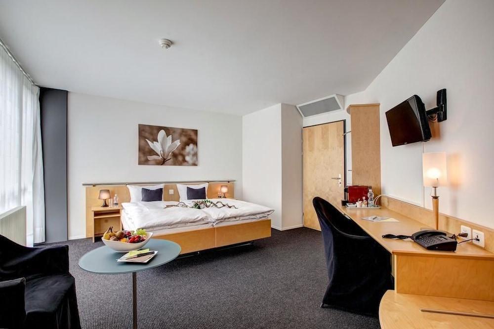 Hotel East End Φράουενφελντ Εξωτερικό φωτογραφία